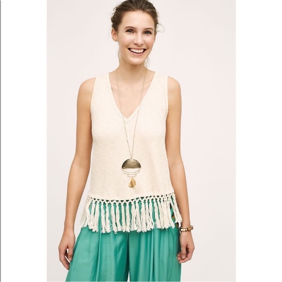 Anthropologie Tops - Anthropologie Eri + Ali Redonda Sleeveless V-Neck Knit Fringe Top in Cream sz XS